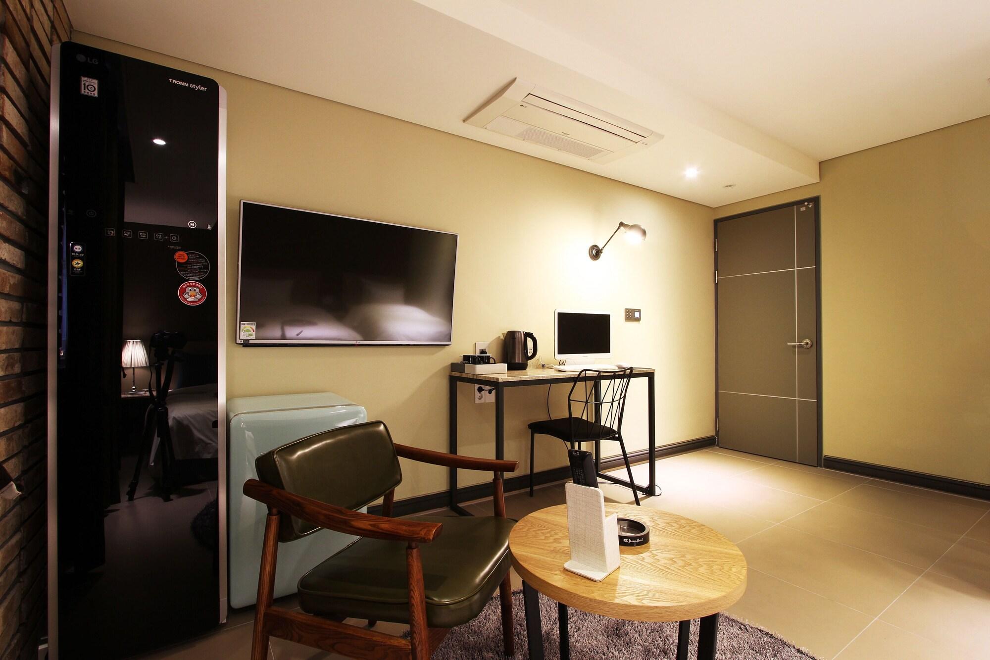 Sr Design Hotel Yongin Exterior foto