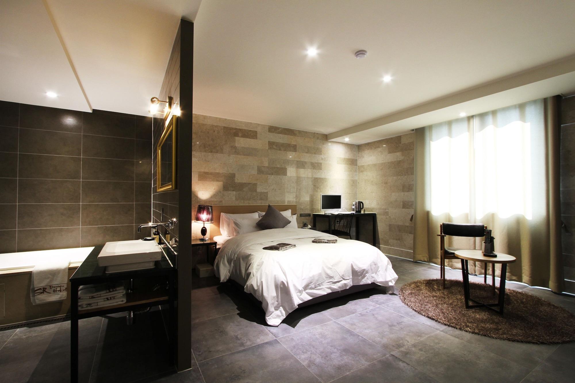 Sr Design Hotel Yongin Exterior foto